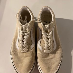 Vans canvas old Skool shoe size 8.5 women or 7 men